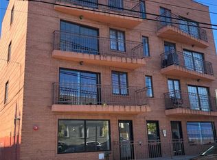 4140 Junction Blvd, Flushing, NY 11368