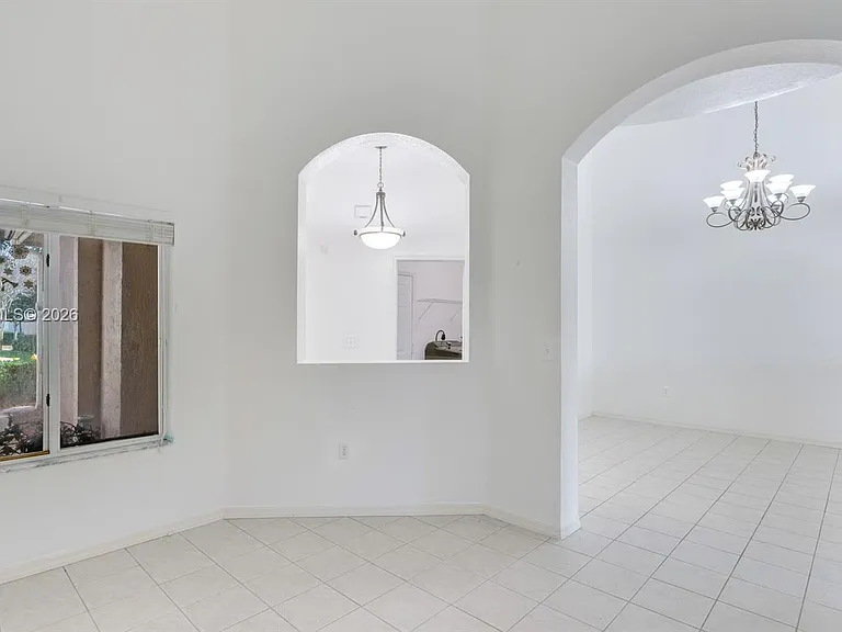 1916 SE 23rd Ave #1916 — Photo 11