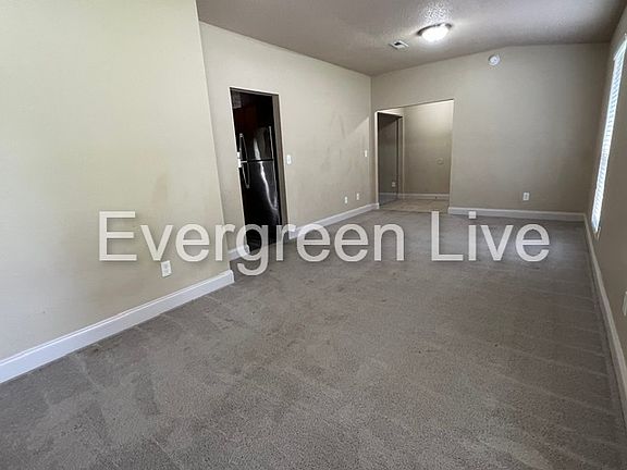 4th image of 111 Barnsbury Ct