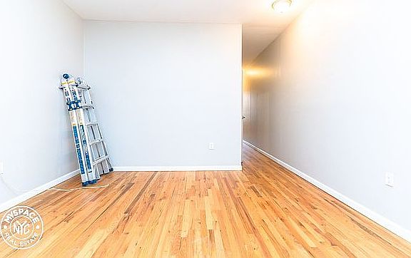 3rd image of 365 E 21st St #5B