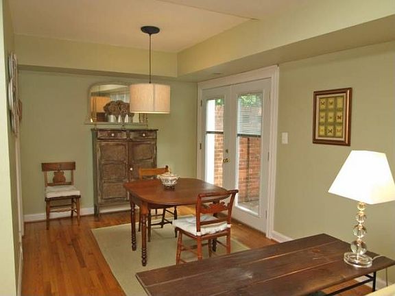 DR /French doors to patio