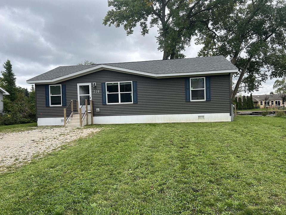 219 Bluebird DRIVE, Sturgeon Bay, WI 54235 Zillow
