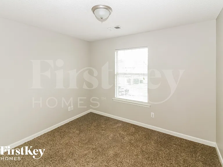 11626 Millwind Dr — Photo 10