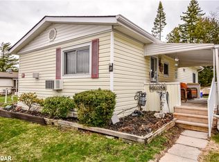 29 Weeping Willow Dr, Innisfil, ON L9S1R7