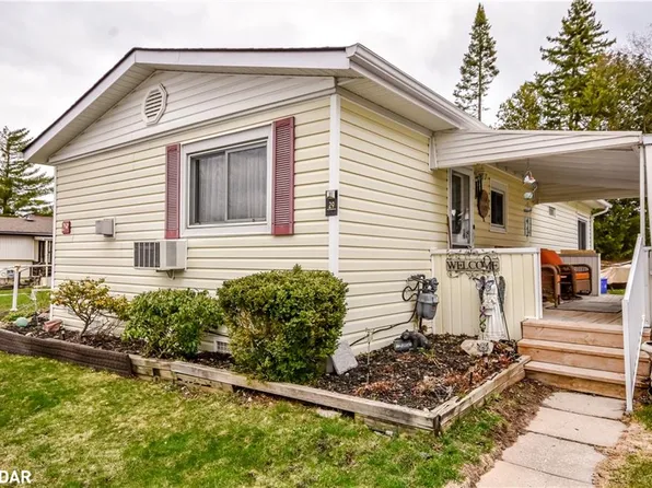 29 Weeping Willow Dr, Innisfil, ON L9S 1R7