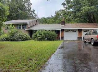 25 Potterstown Rd, Lebanon, NJ 08833