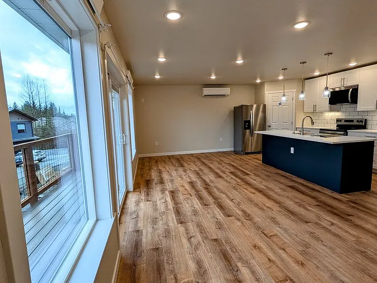 3736 Lee Ct — Photo 5