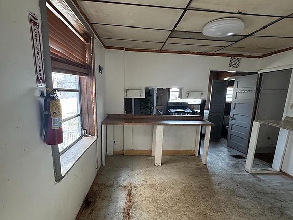 4th image of 5103 Duffield St