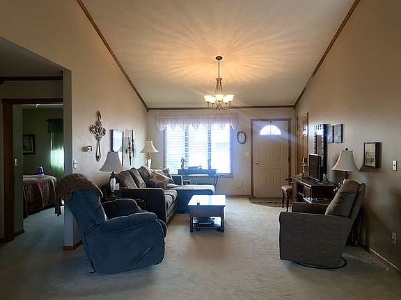 3rd image of 5819 4th Ave