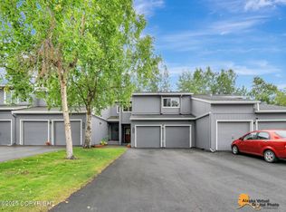 2214 Daybreak Ct, Anchorage, AK 99501
