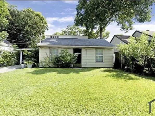 804 Pearl St #2, Baytown, TX 77520