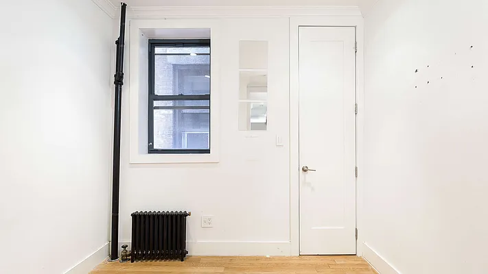 Rented by Nooklyn NYC LLC | media 22