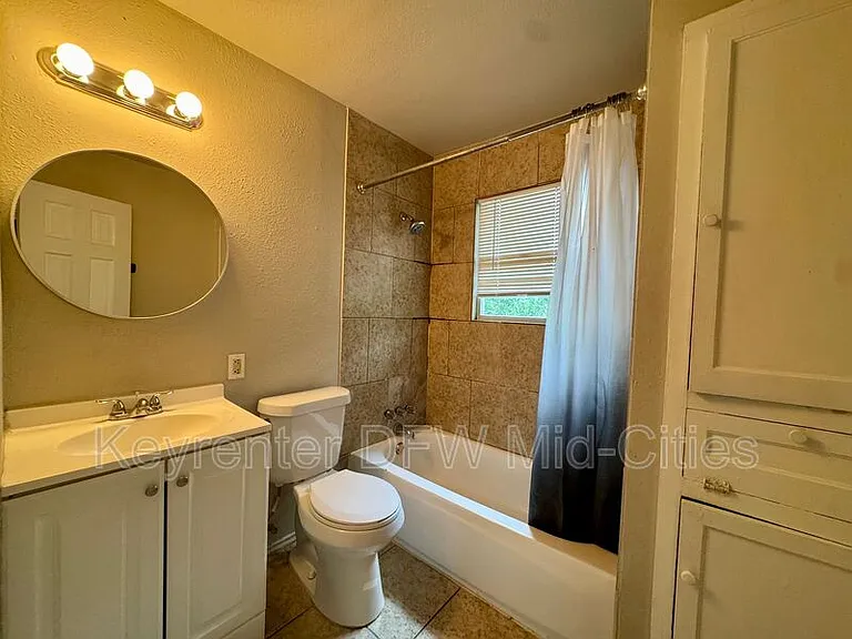 311 N Oak Cliff Blvd — Photo 9