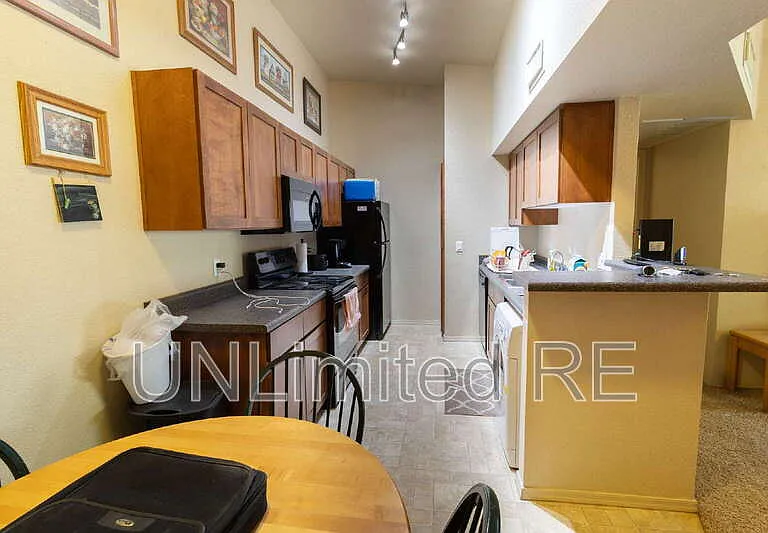 1385 W University Ave #9-270 — Photo 6