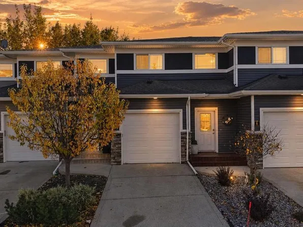 5301 N Windward Pl #7, Sylvan Lake, AB T4S 0H5