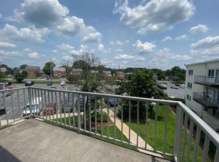 1001 Chillum Rd APT 414, Hyattsville, MD 20782