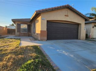 2212 Jornada Dr, Perris, CA 92571