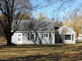 325 N Waverly Rd, Lansing, MI 48917