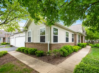 16211 Powderhorn Lake Way, Crest Hill, IL 60403