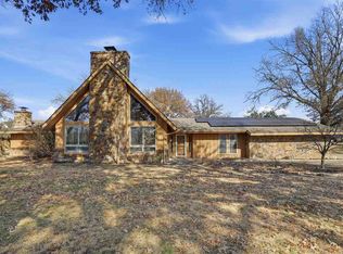 2515 Bluestem Rd, Ponca City, OK 74604