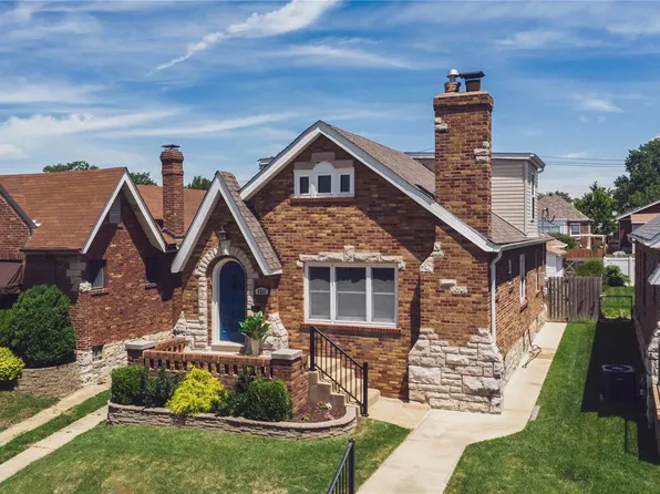 6211 Pernod Ave, Saint Louis, MO 63139