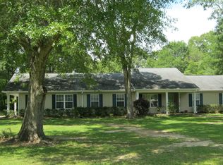 22428 Ellis Hamilton Rd, Moss Point, MS 39562