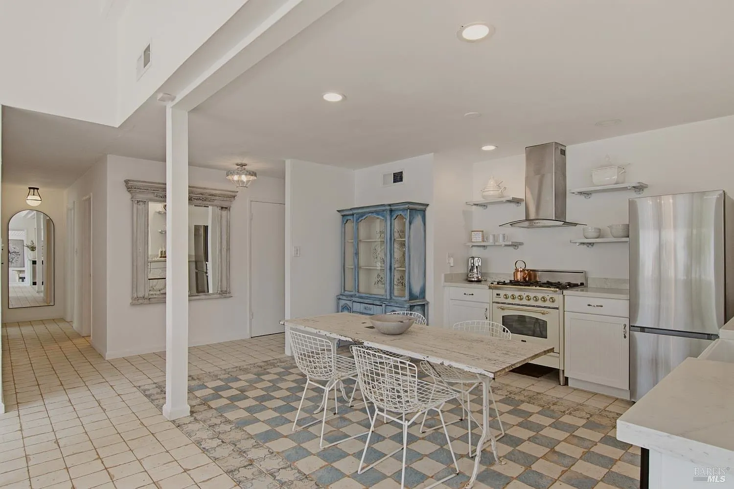 4465 Moffitt Drive - Photo 11