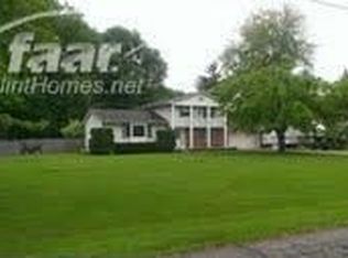3183 Coin St, Burton, MI 48519