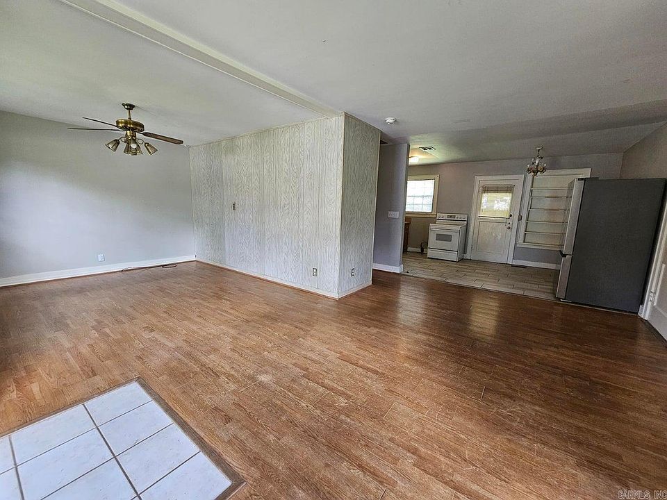 2nd image of 503 S Erie Ave