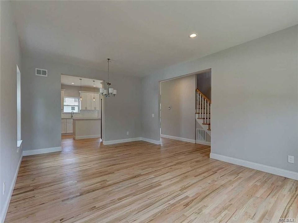 1st image of 244 Jefferson Dr