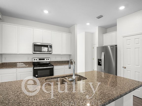 4th image of 1827 NW 10th St
