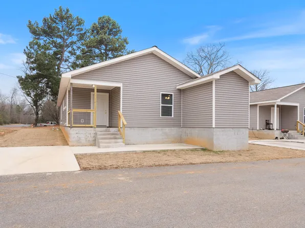 211 W Woodlawn, Benton, AR 72015