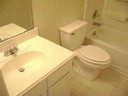 3rd image of 4826 Mill Creek Dr