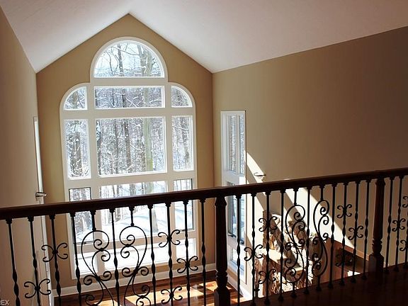 3rd image of 3363 Turnbury Dr