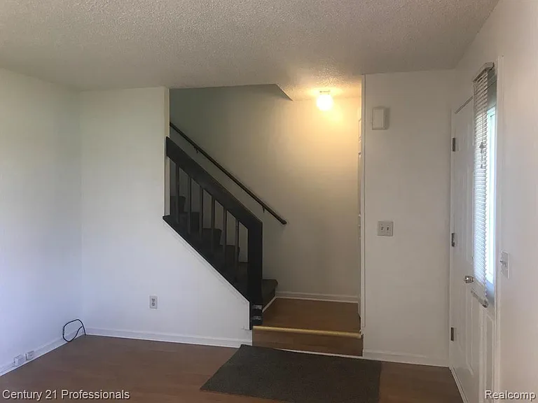 2610 John R Rd — Photo 14