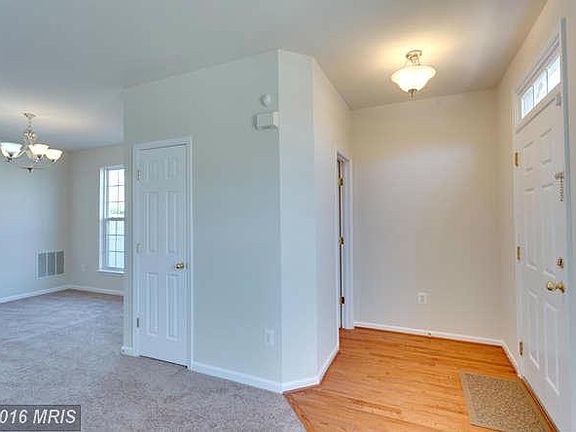 2nd image of 200 Taft Dr