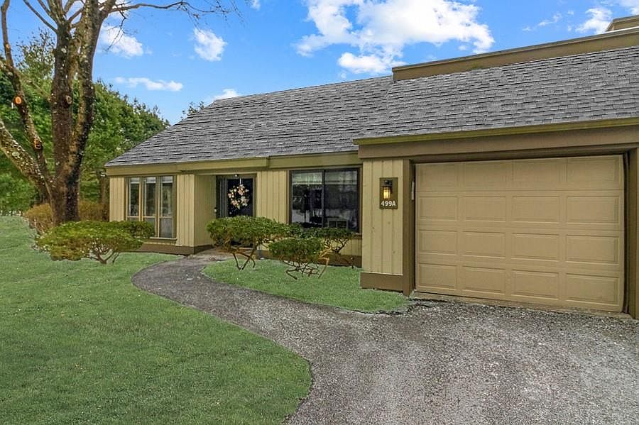 1st image of 499 Heritage Hills #A
