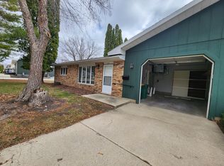 304 14th Ave SE, Independence, IA 50644