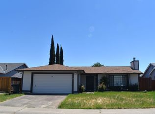 8256 Summer Sunset Dr, Sacramento, CA 95828