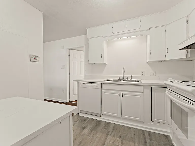 14555 Old Hammond Hwy — Photo 7