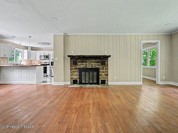 5th image of 754 Carlton Rd