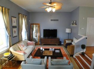 3870 Manor St, Philadelphia, PA 19128