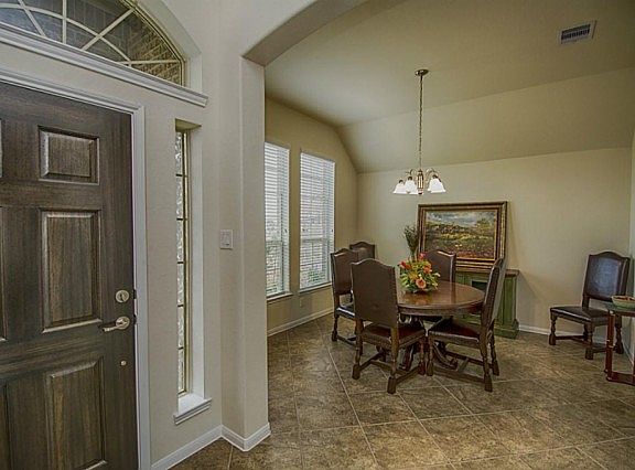 4th image of 1523 Nacogdoches Valley Dr