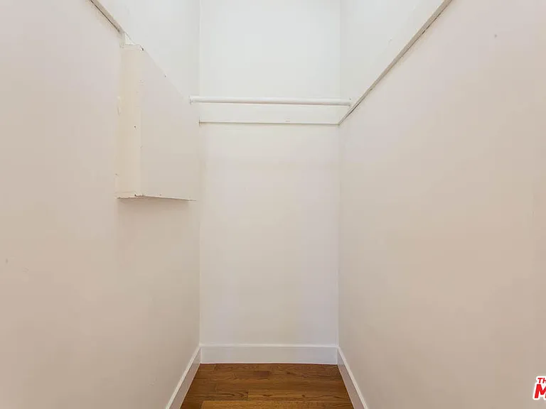 1204 N Crescent Heights Blvd #1 — Photo 14