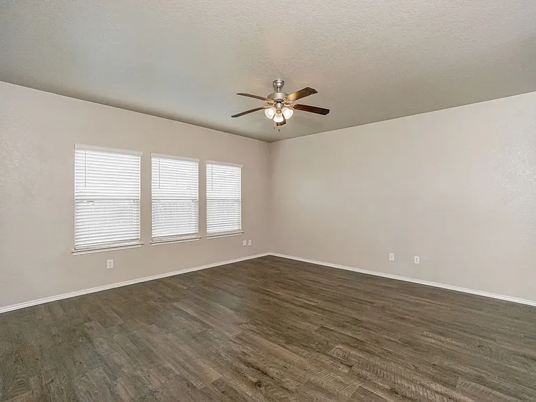 4113 Asher Aly — Photo 6
