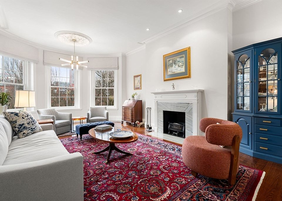 1st image of 205 Commonwealth Ave APT 6