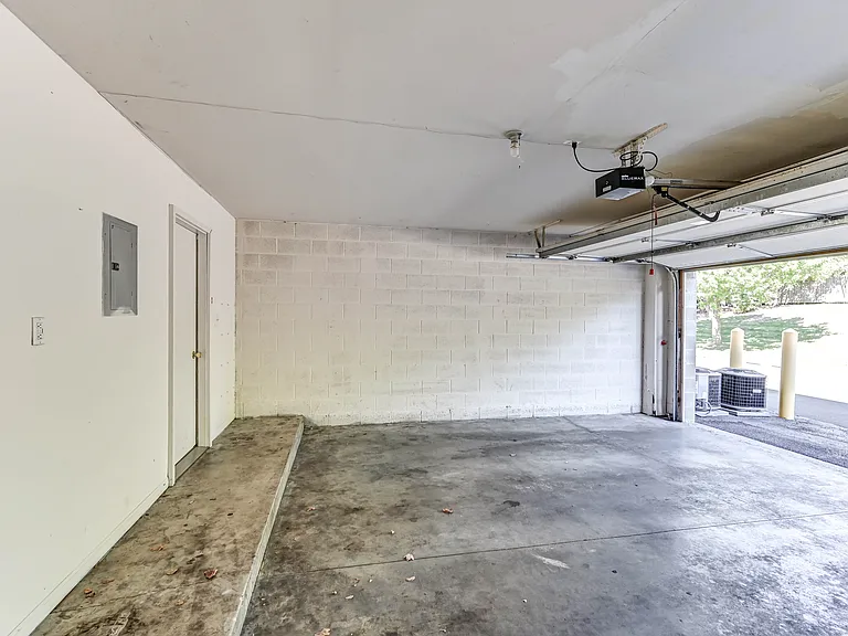Prairie Creek Townhomes — Photo 16