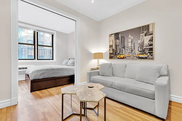 Rented by Cooper & Cooper Real Estate | media 13