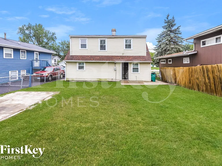 510 E Clarendon Dr — Photo 15