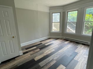 31 Riverview Pl APT 3, Yonkers, NY 10701